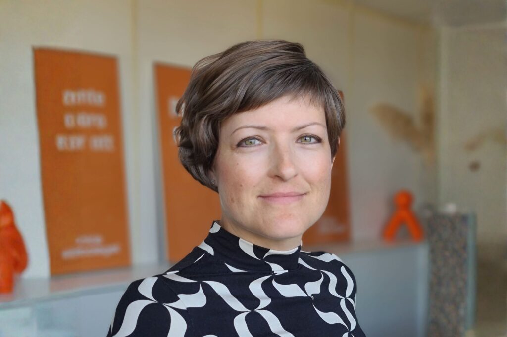 Charlotte Kardos